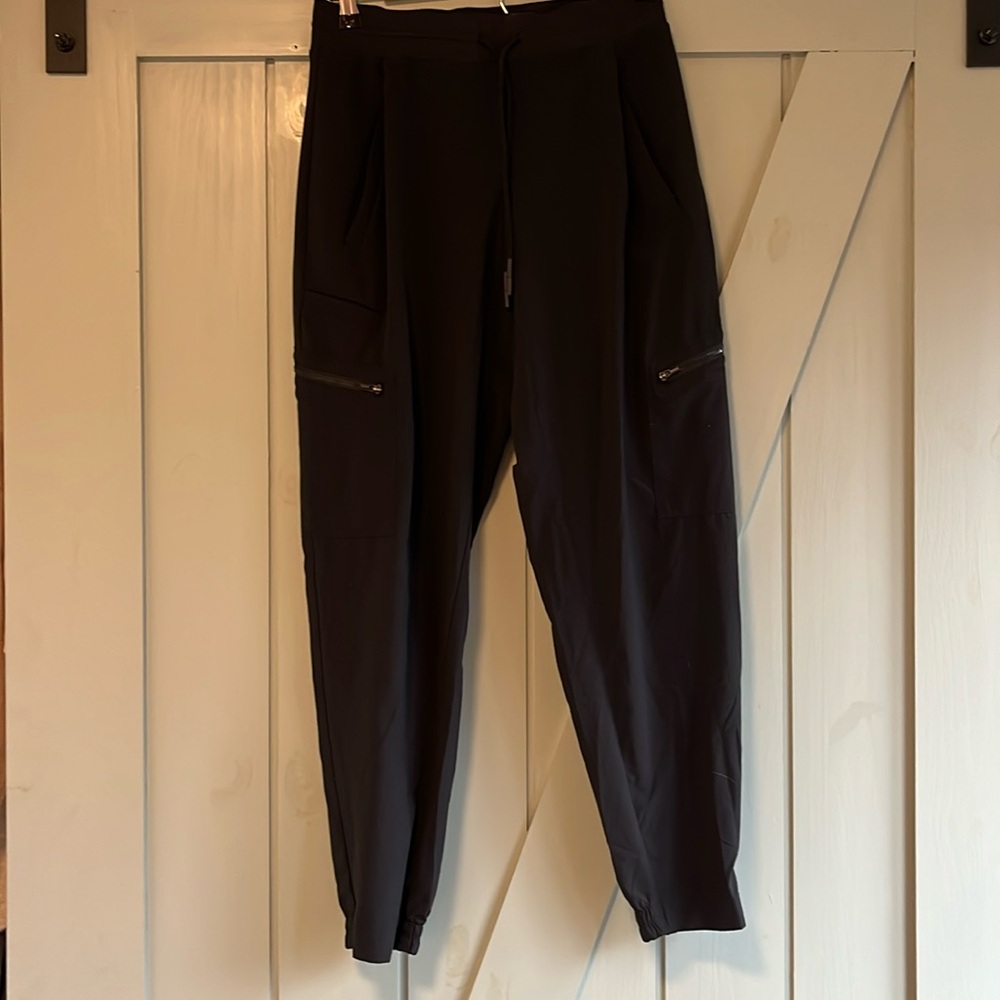 Athleta go far travel pant